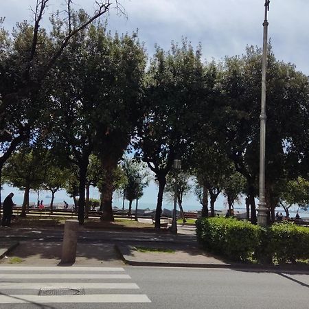 Marico Affittacamere Via Talarico Civico 3 Salerno Exteriér fotografie