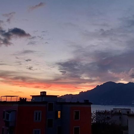 Marico Affittacamere Via Talarico Civico 3 Salerno Exteriér fotografie