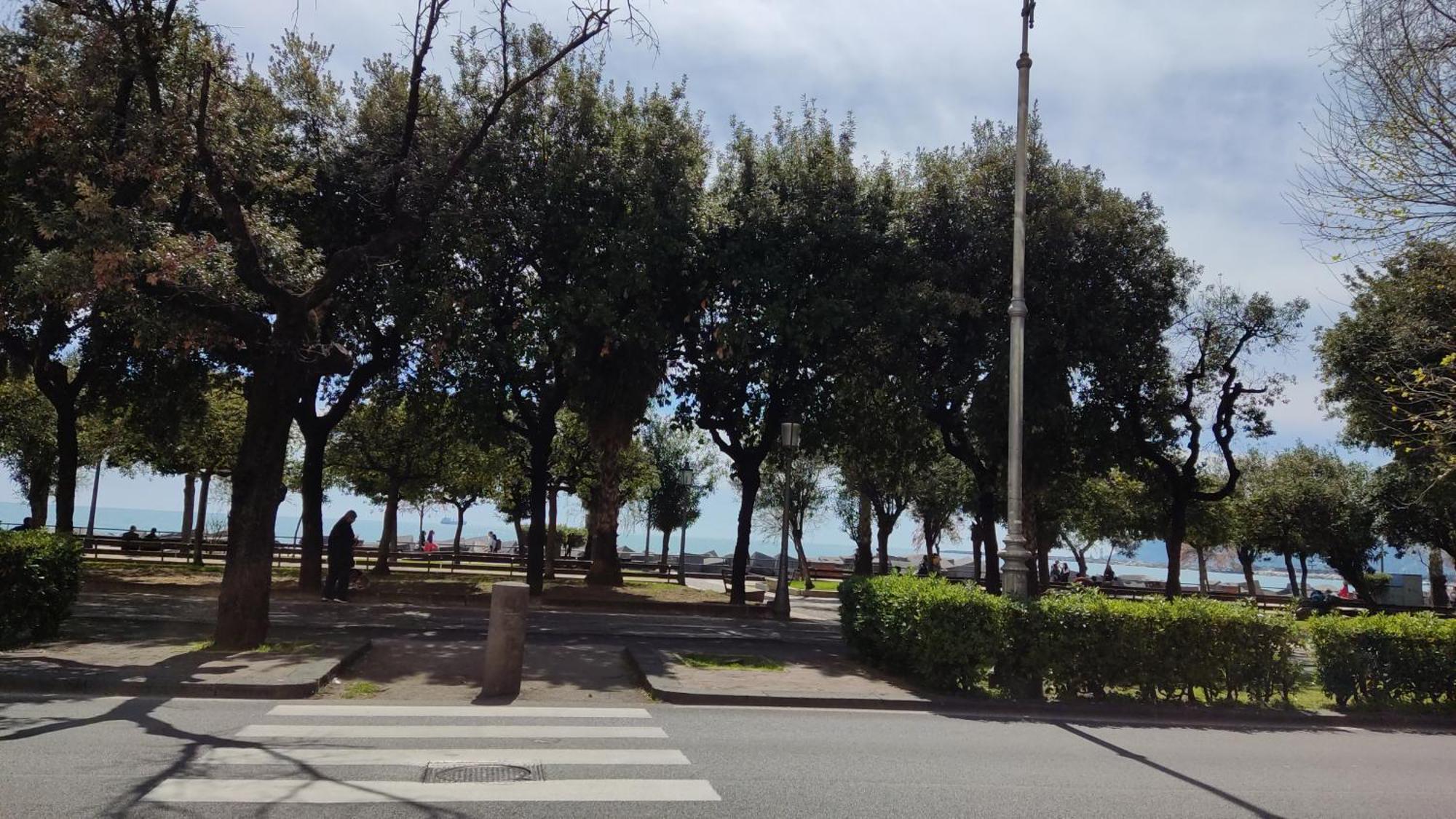 Marico Affittacamere Via Talarico Civico 3 Salerno Exteriér fotografie