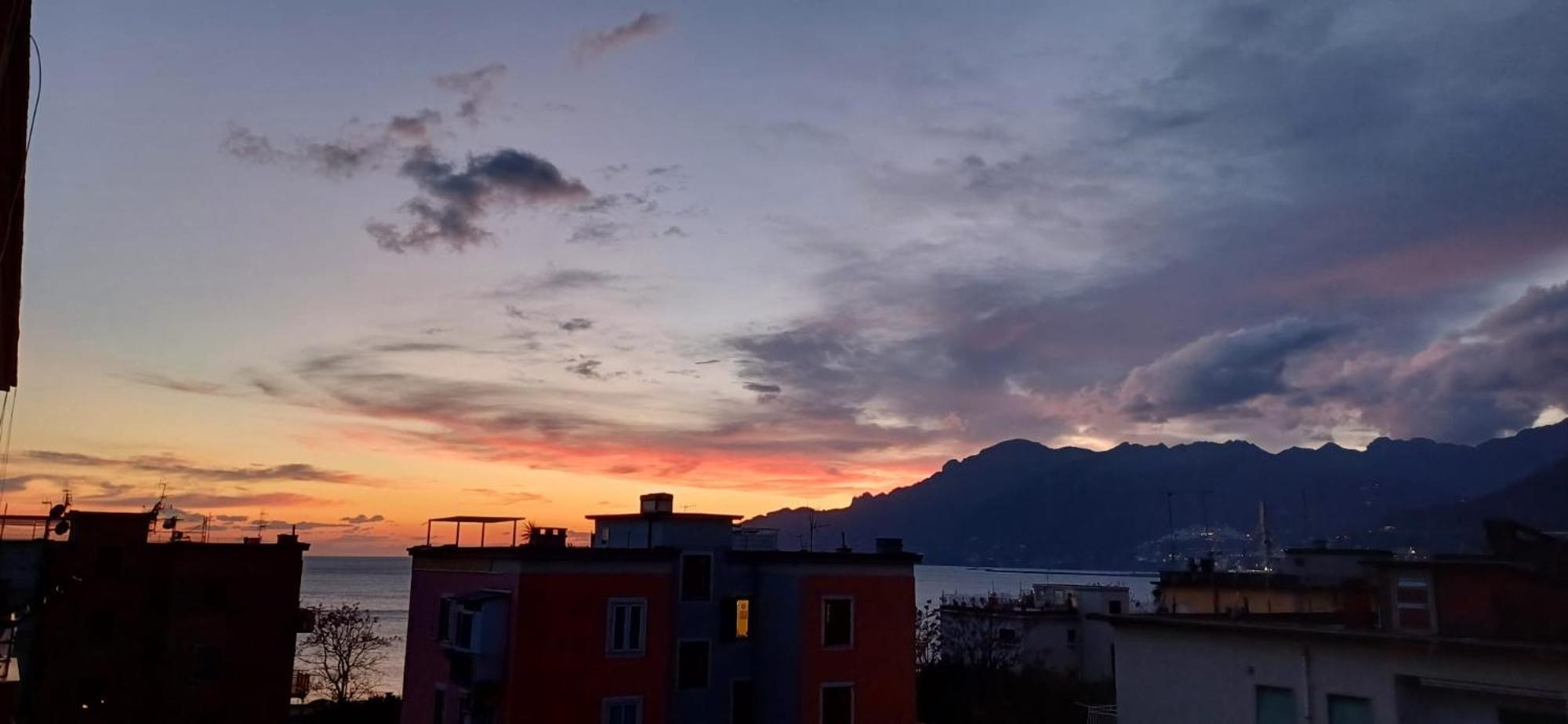 Marico Affittacamere Via Talarico Civico 3 Salerno Exteriér fotografie